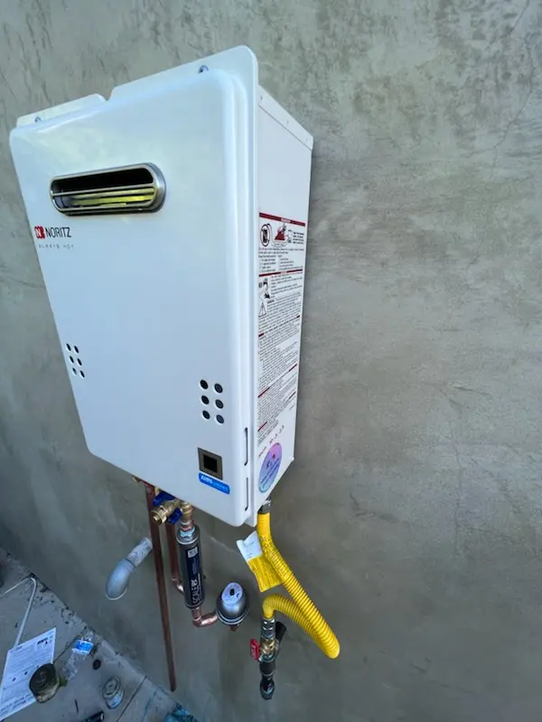 Tankless water heater installation for Southmont homes